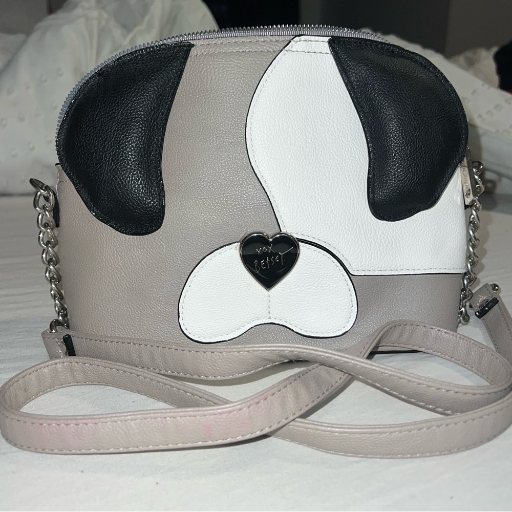 Betsy Johnson puppy cross body bag